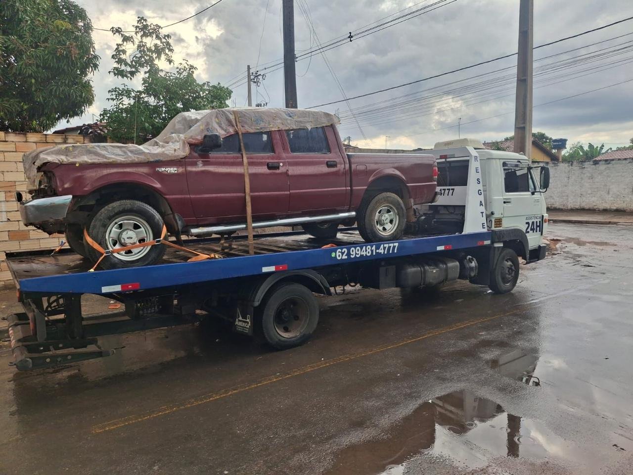 Guincho para caminhonete em Goiânia e região durante atendimento da DM Guinchos